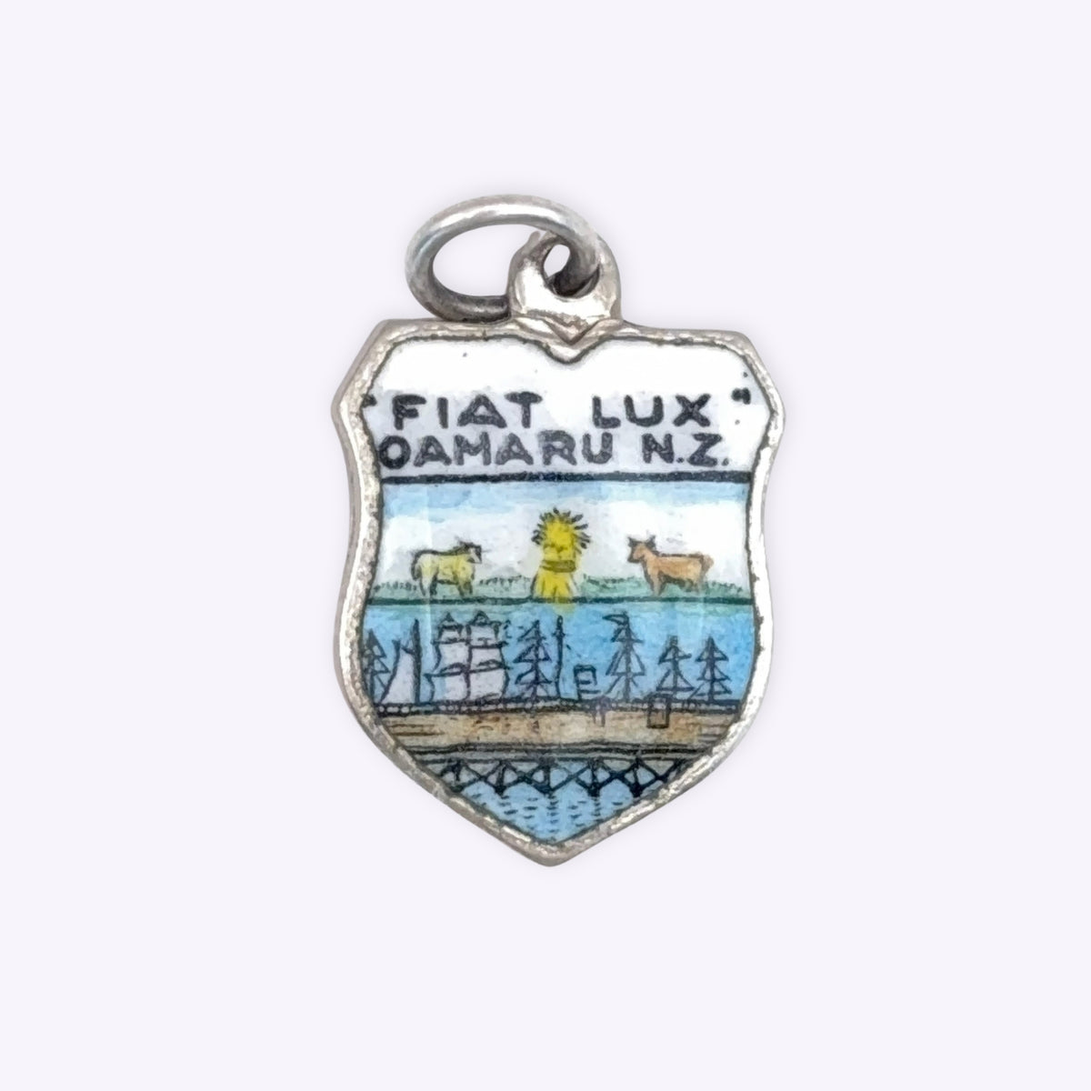 Fiat Lux Oamaru Shield
