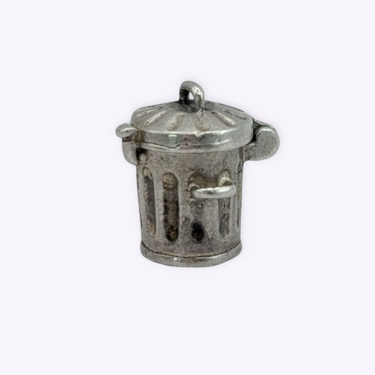 Articulated Trash Can