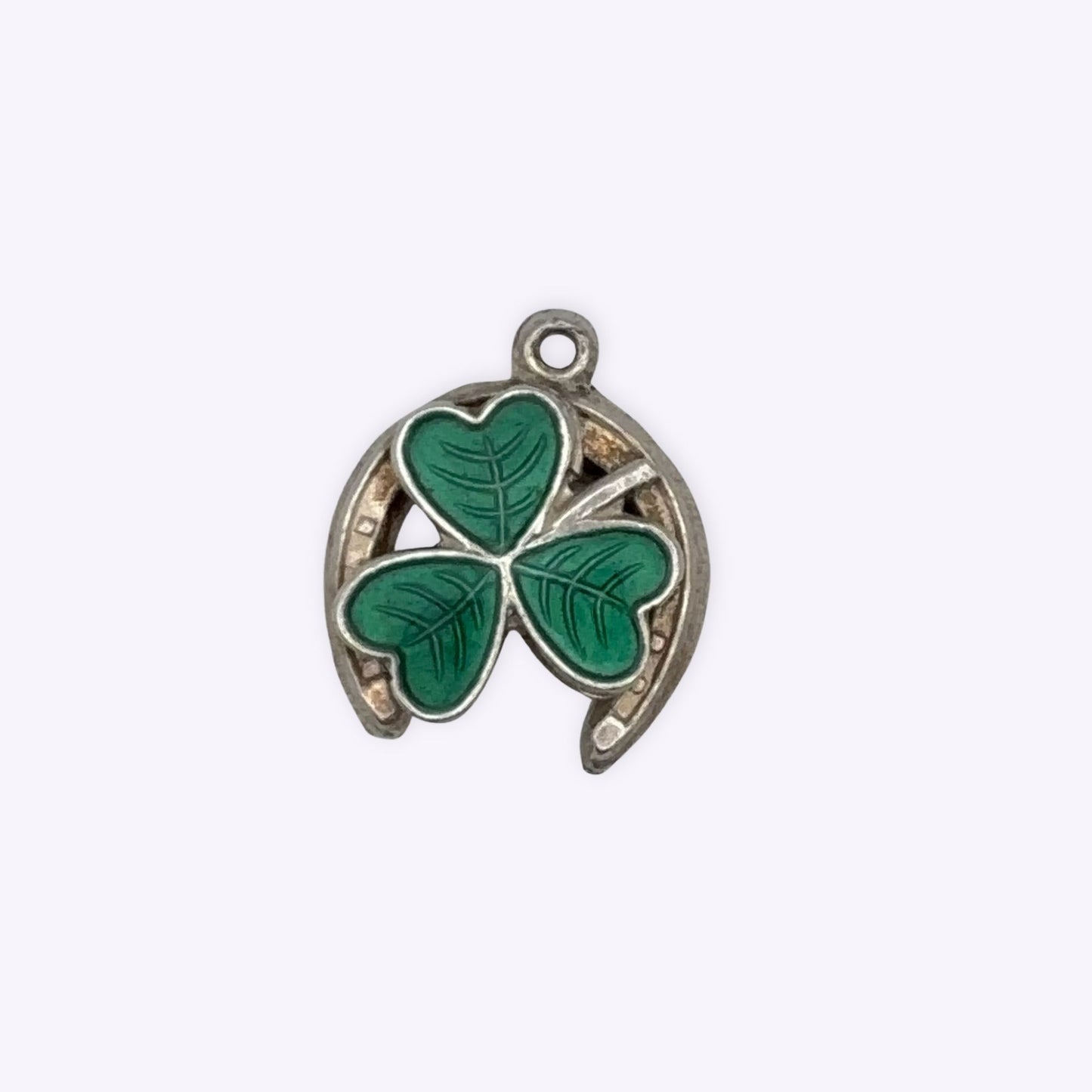 Clover and Horseshoe