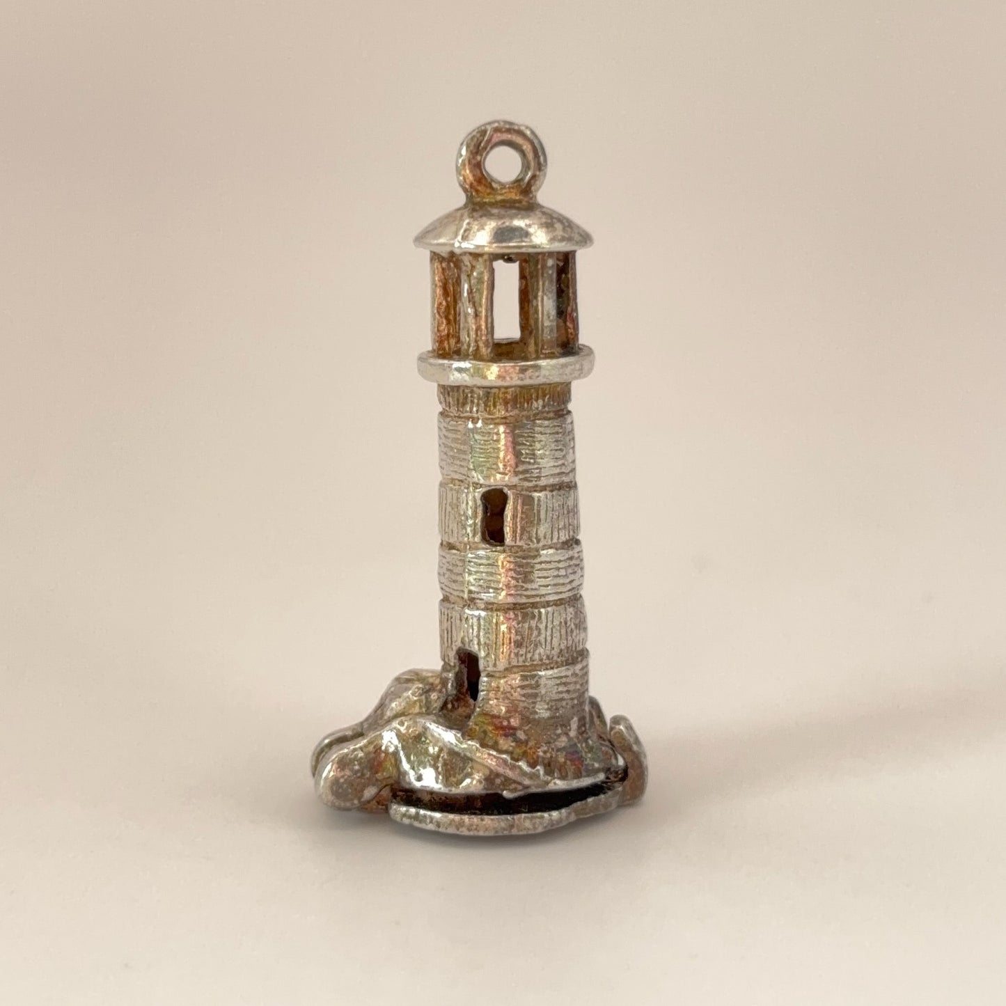 Articulated Lighthouse