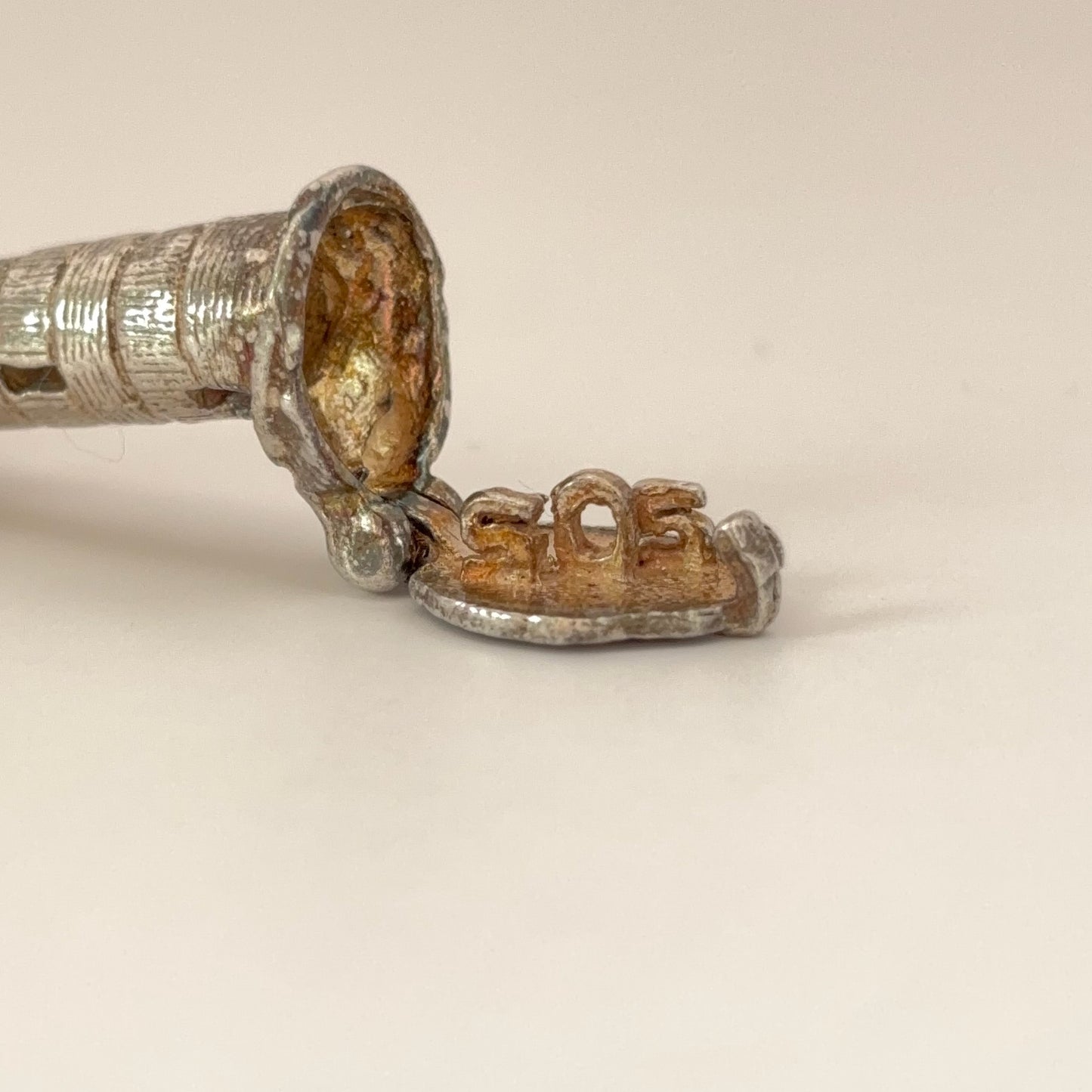 Articulated Lighthouse