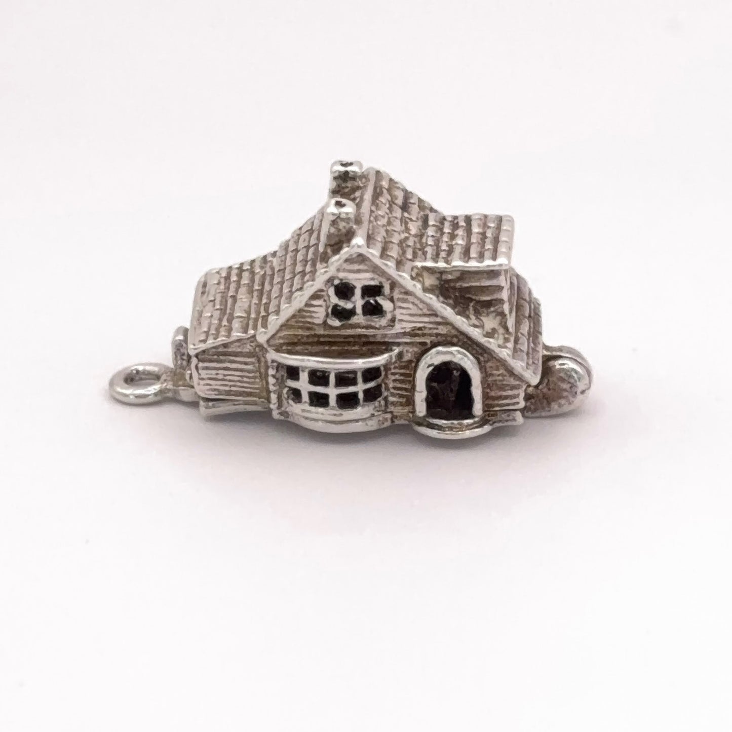 Articulated Cottage (CHIM)