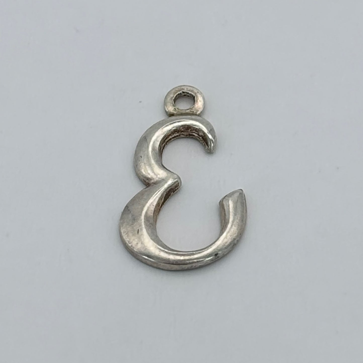 Letter 'E'