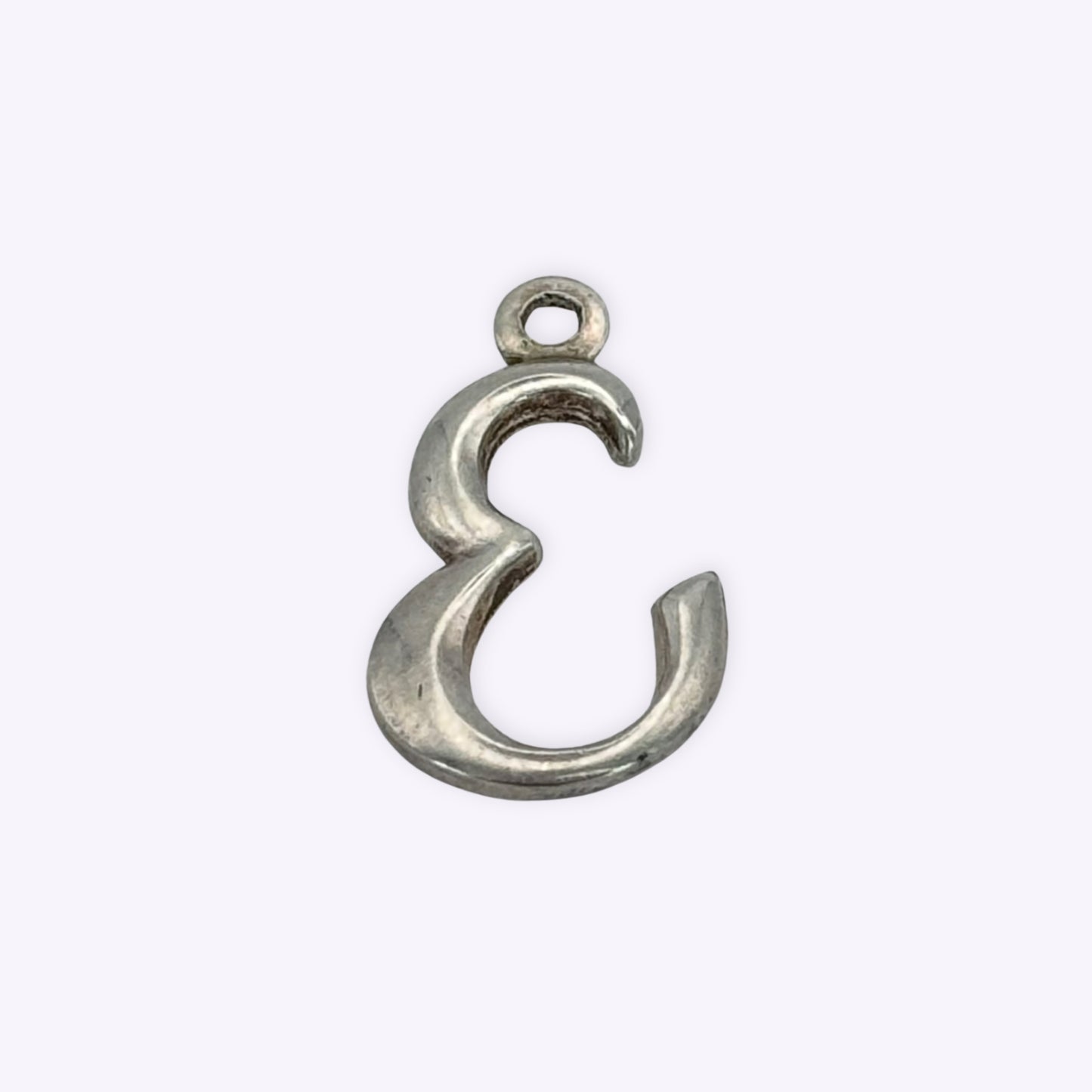 Letter 'E'