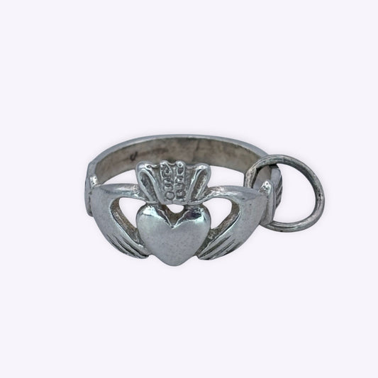 Tiny Claddagh Ring