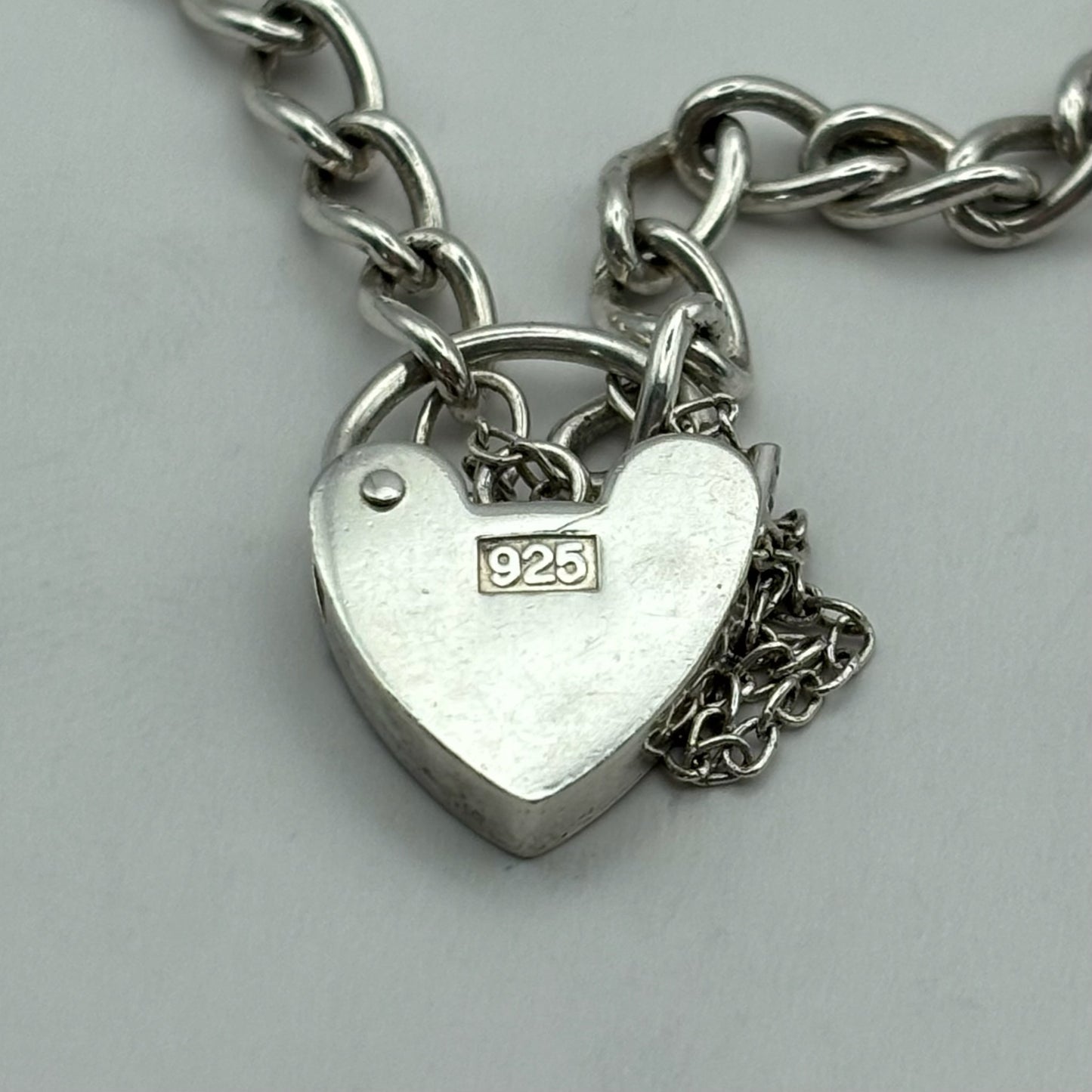 Lightweight Curb Link Heart Bracelet