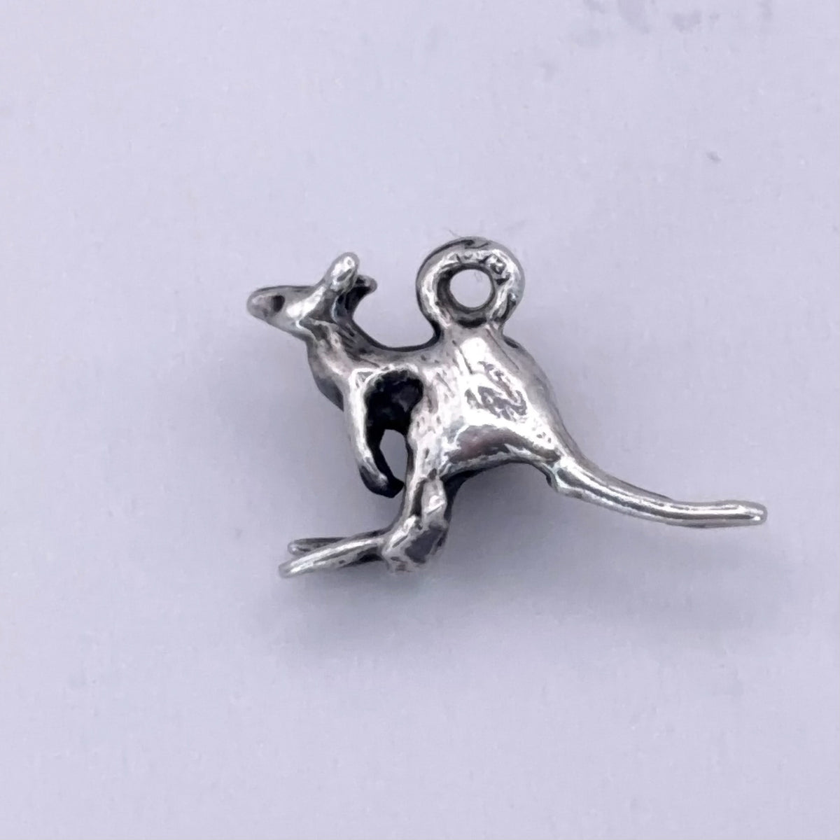 Kangaroo with Opal