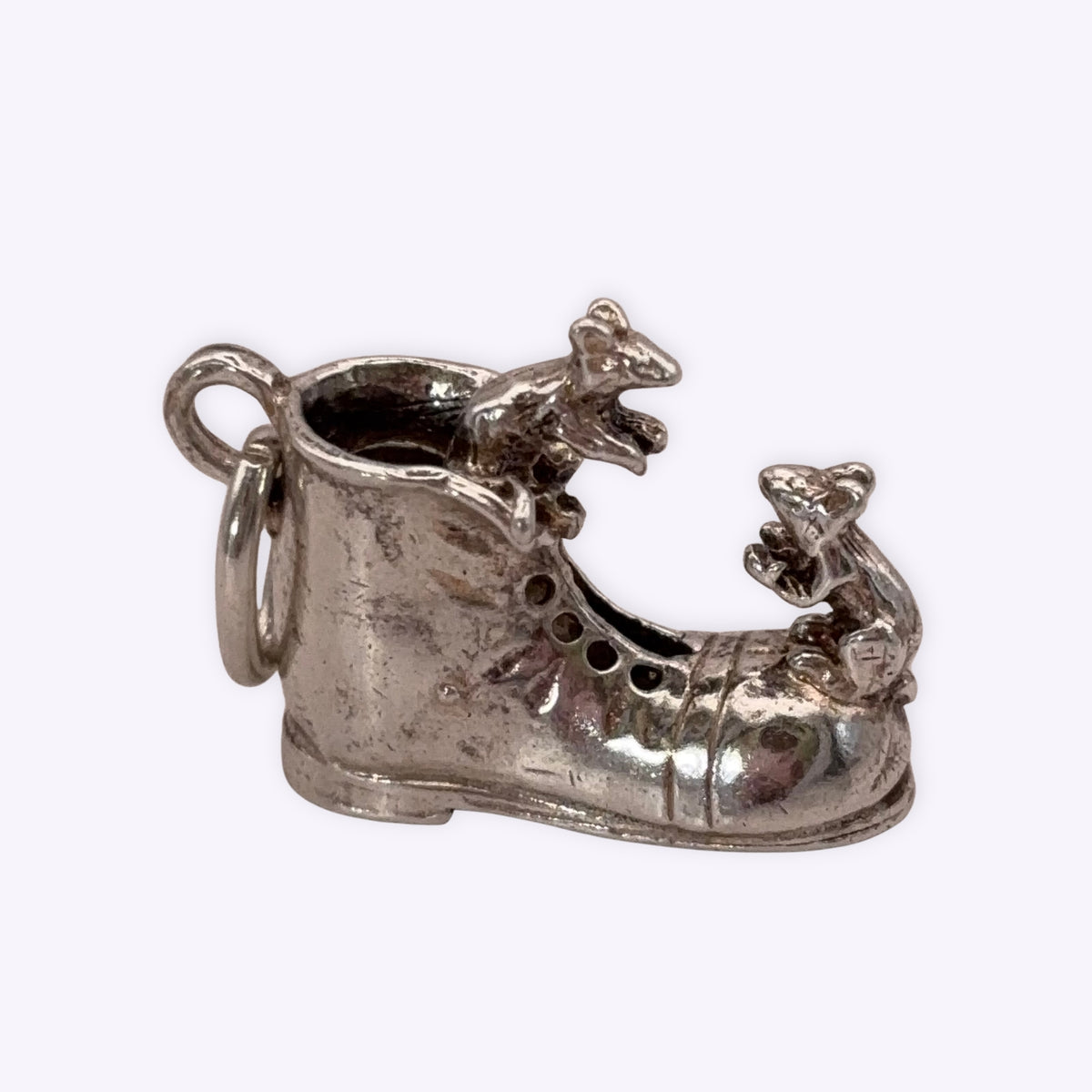 Boot with Mice