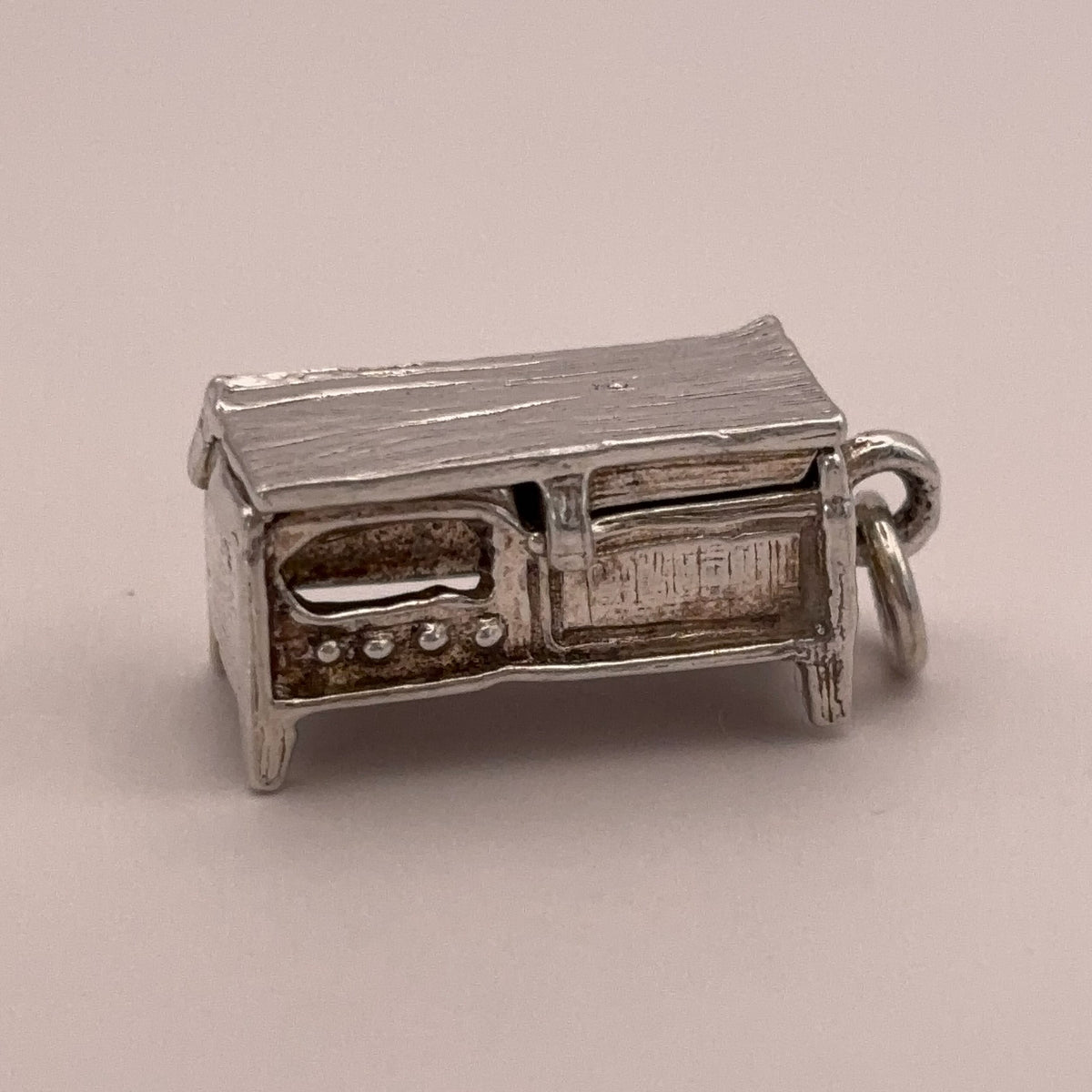 Record Player (CHIM)