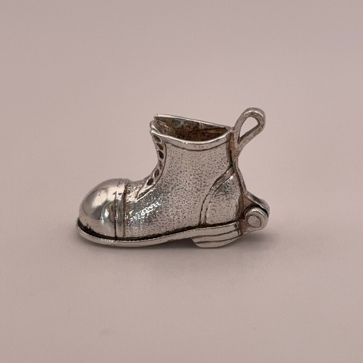 Boot and Horseshoe