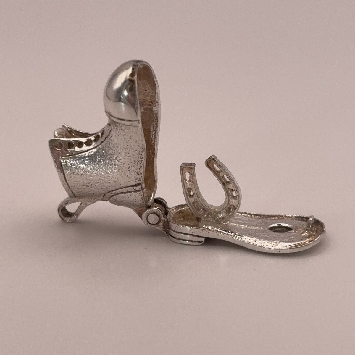 Boot and Horseshoe