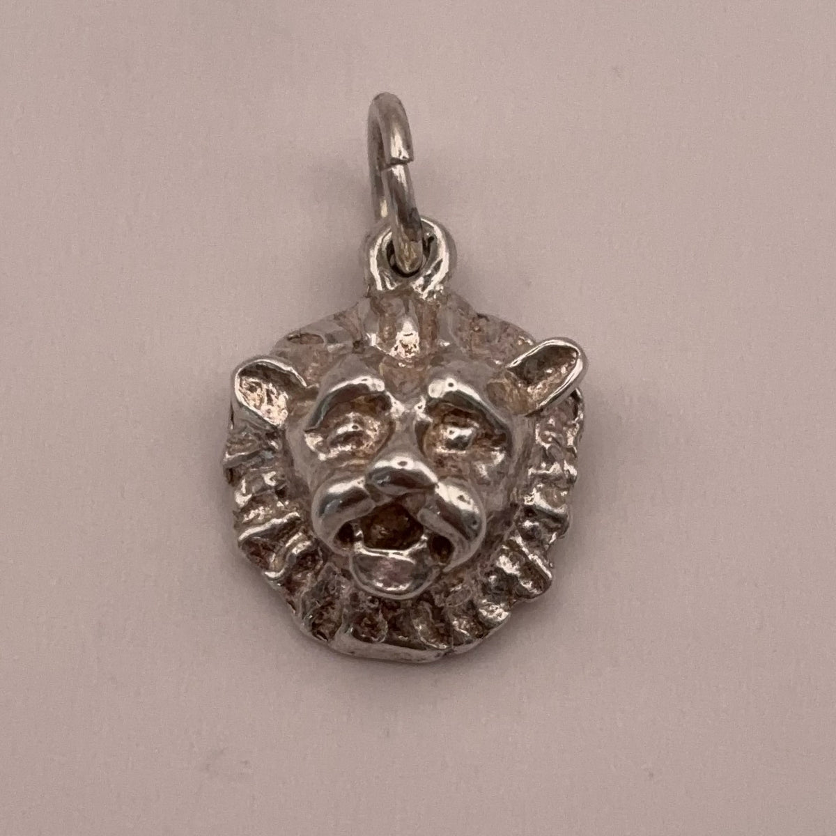 Lion Head