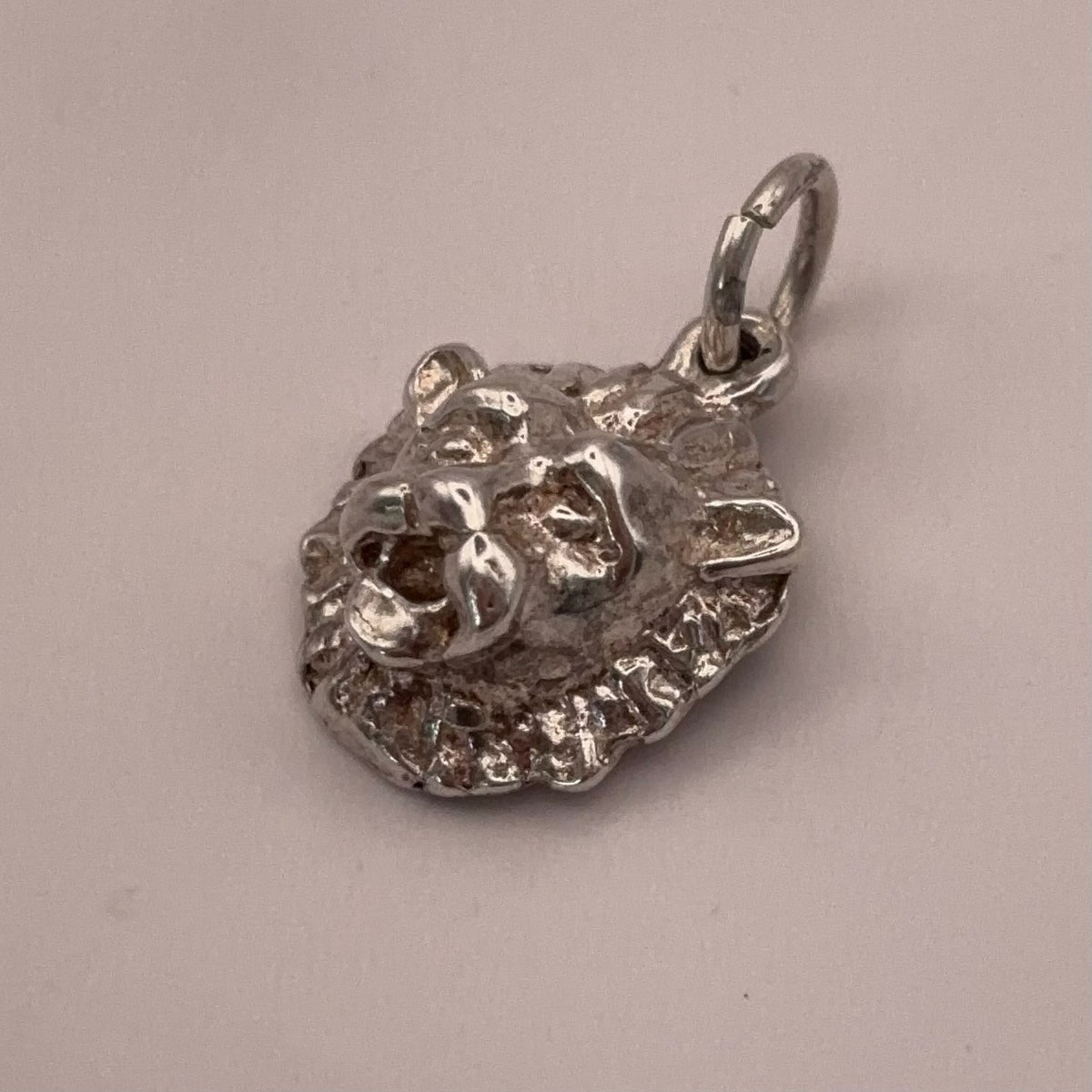 Lion Head