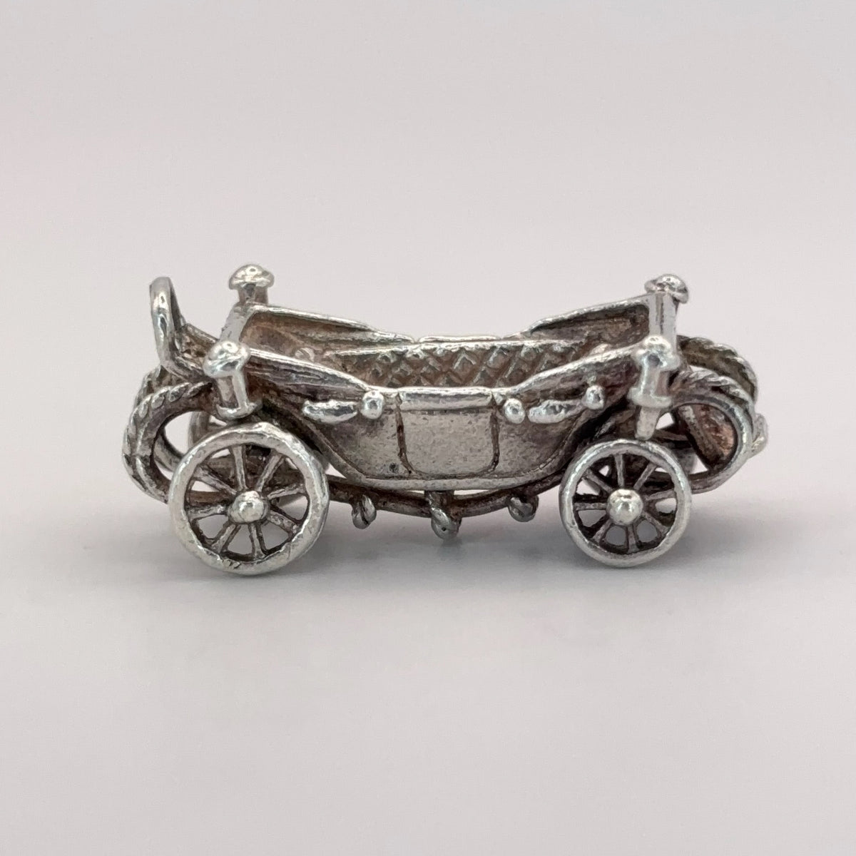 Large Carriage